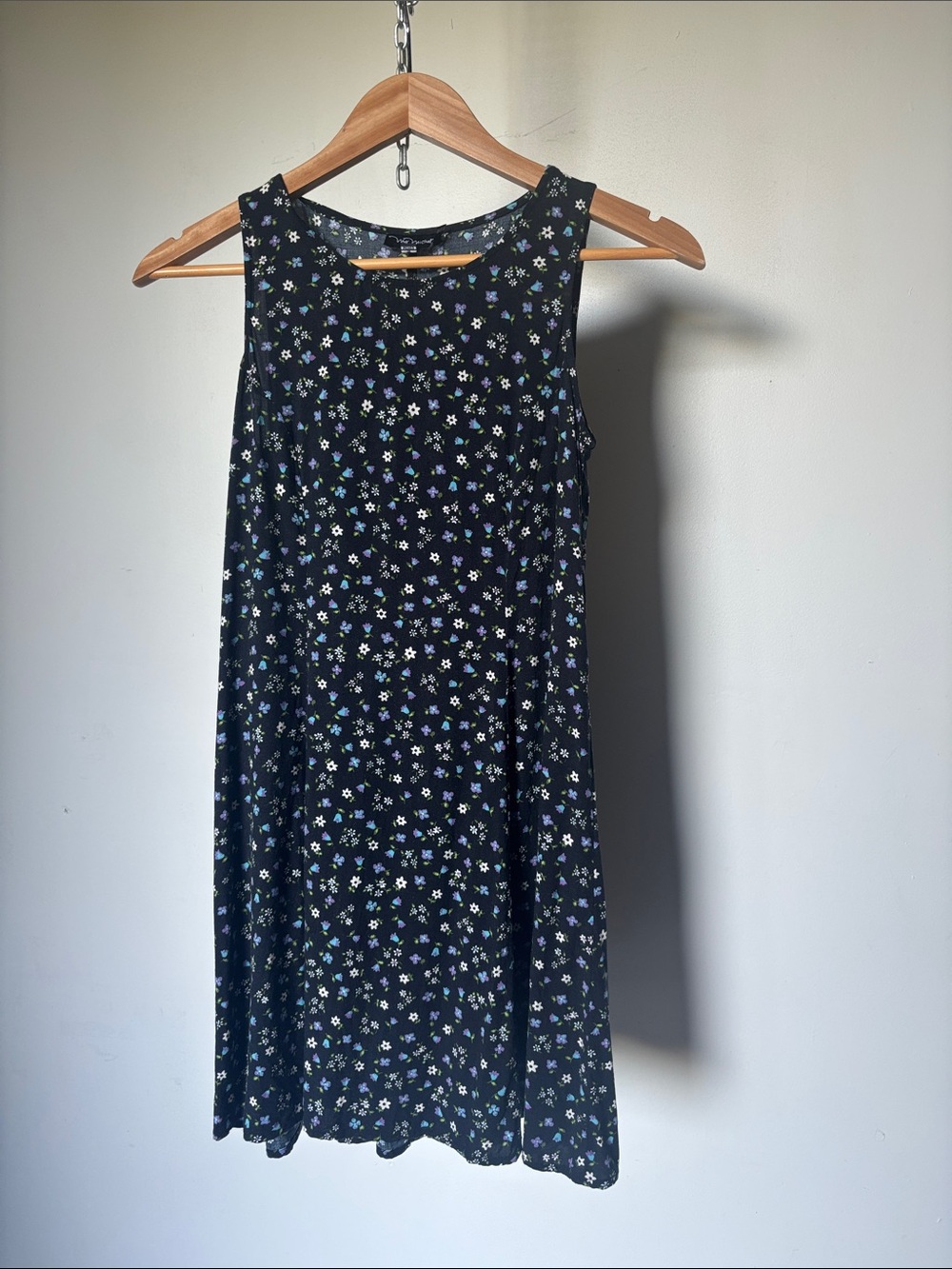 Vintage 90’s Sleeveless Black Floral A-Line Mini Dress Size Small
